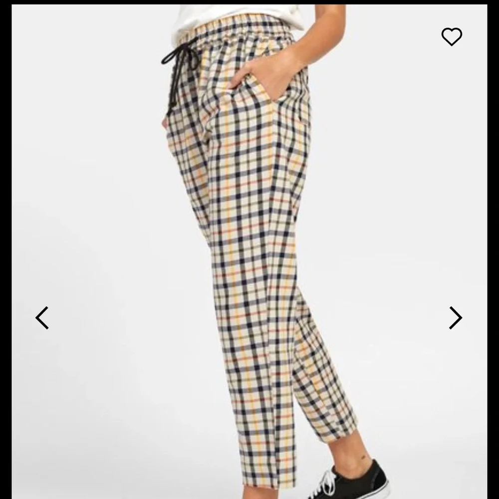 🔥 RVCA TETRAS PLAID HIGH RISE RETRO PANT FOR WOMEN 🔥 - Picture 5 of 12